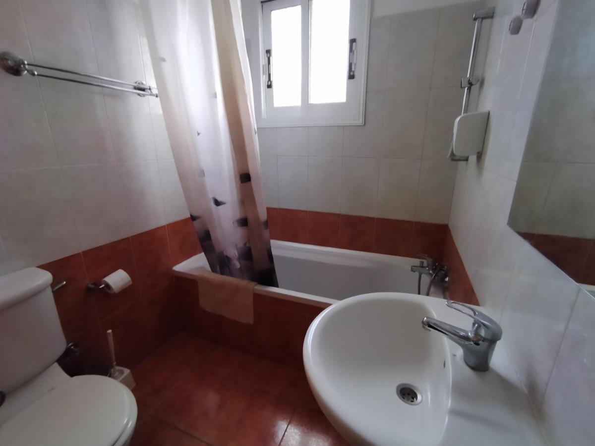 Polycarpou 48 Apartment Paphos ภายนอก รูปภาพ